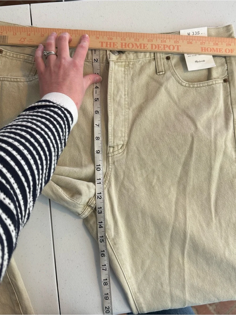 Madewell Short Pieced Barrel-Leg Jeans‎ Faded Khaki Rigid size 33 Short NWT READ